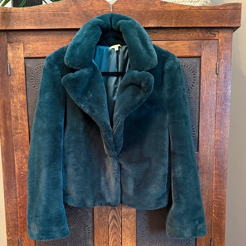 Gianni Bini Green Faux Fur Teddy Jacket